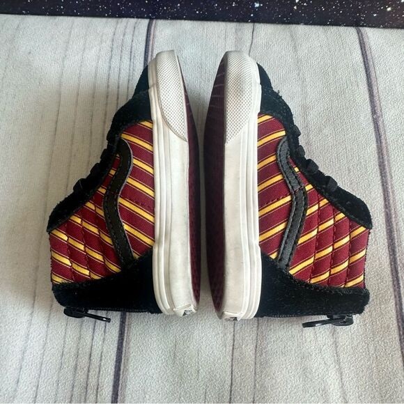 Vans SK8-Hi Zip Harry Potter Gryffindor Skate Shoes Toddler Sz 6 Sneakers - Picture 2 of 11